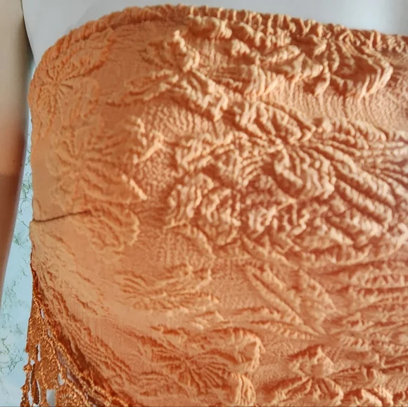 SHEIN Fringed Wrap Tube Top - Picture 3 of 9